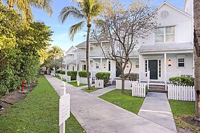 Tranquility Bay Beachfront Hotel and Resort