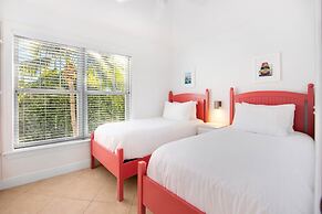 Tranquility Bay Beachfront Hotel and Resort