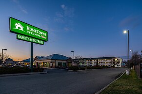 HomeTowne Studios by Red Roof Spokane - Valley