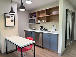 Candlewood Suites Jacksonville Southpoint by IHG