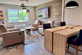 Candlewood Suites Jacksonville Southpoint by IHG