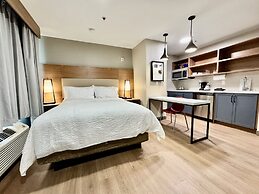 Candlewood Suites Jacksonville Southpoint by IHG