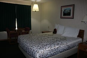Roosevelt Inn Mount Rushmore