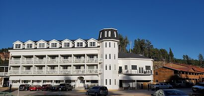 Roosevelt Inn Mount Rushmore