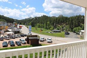 Roosevelt Inn Mount Rushmore