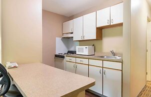 Extended Stay America Suites Chicago Lombard Yorktown Center