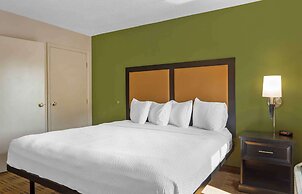 Extended Stay America Suites Chicago Lombard Yorktown Center