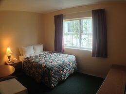 Parisian Hotel South Beach