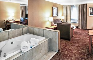 Crystal Inn Hotel & Suites Midvalley