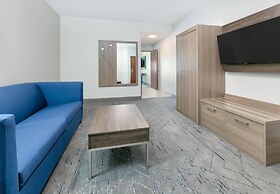 Holiday Inn Express & Suites Dallas Park Central Northeast by IHG