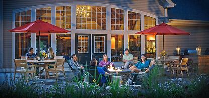 Green Mountain Suites Hotel