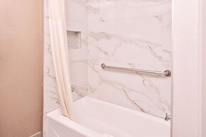 Quality Inn And Suites Beaumont