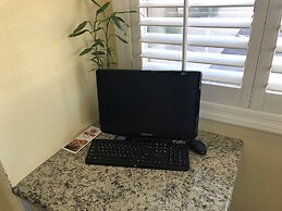 Days Inn by Wyndham Phoenix North