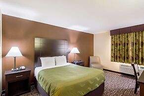 Quality Inn & Suites Caseyville - St. Louis