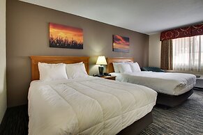 EverSpring Inn & Suites