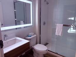 Microtel Inn & Suites by Wyndham Denver Airport