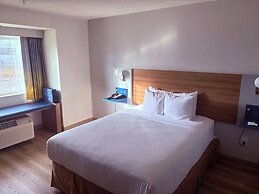 Microtel Inn & Suites by Wyndham Denver Airport