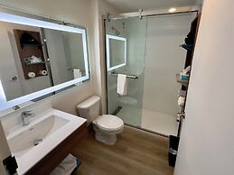 Microtel Inn & Suites by Wyndham Denver Airport