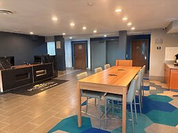 Microtel Inn & Suites by Wyndham Denver Airport