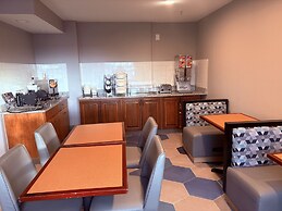 Microtel Inn & Suites by Wyndham Denver Airport