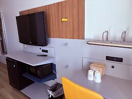 Microtel Inn & Suites by Wyndham Denver Airport