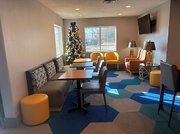 Microtel Inn & Suites by Wyndham Denver Airport