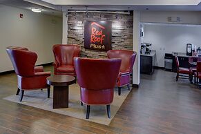 Red Roof Inn PLUS+ Raleigh Downtown – NCSU/Conv Center