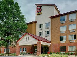 Red Roof Inn PLUS+ Raleigh Downtown – NCSU/Conv Center