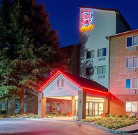 Red Roof Inn PLUS+ Raleigh Downtown – NCSU/Conv Center
