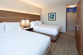 Holiday Inn Express Hotel & Suites San Diego-Escondido, an IHG Hotel