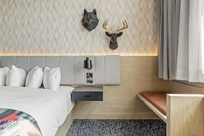 MTN House By Basecamp