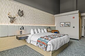 MTN House By Basecamp