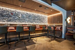 MTN House By Basecamp