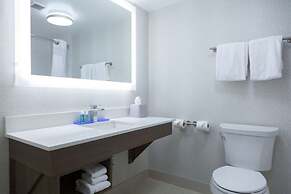 Holiday Inn Express & Suites Charlottetown by IHG