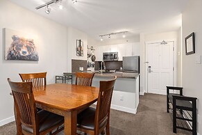 Lost Lake Lodge by Whistler Premier