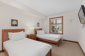 Lost Lake Lodge by Whistler Premier