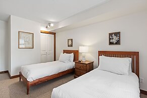 Lost Lake Lodge by Whistler Premier