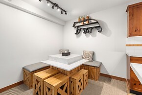 Lost Lake Lodge by Whistler Premier