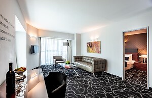 Roxon Urban Ramat Gan