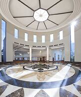 Dorsett Grand Subang