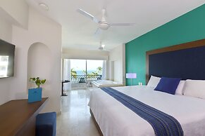 Crown Paradise Golden Puerto Vallarta All Inclusive