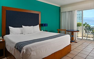 Crown Paradise Golden Puerto Vallarta All Inclusive