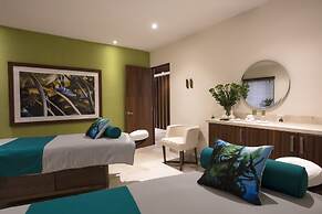 Crown Paradise Golden Puerto Vallarta All Inclusive