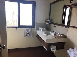 Villa San Jose Hotel and Suites