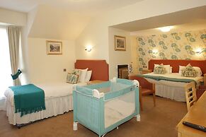 Woodlands Hotel, BW Signature Collection