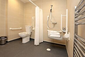 Woodlands Hotel, BW Signature Collection