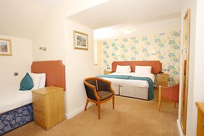 Woodlands Hotel, BW Signature Collection