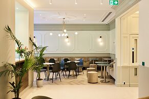 The Edwin Hotel