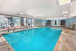 Best Western Plus Peak Vista Inn & Suites