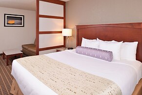 Best Western Plus Peak Vista Inn & Suites